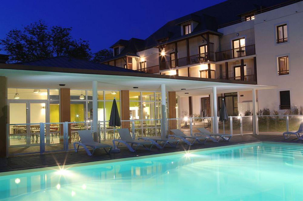 Comfort Aparthotel Lourdes L'Acacia Zewnętrze zdjęcie