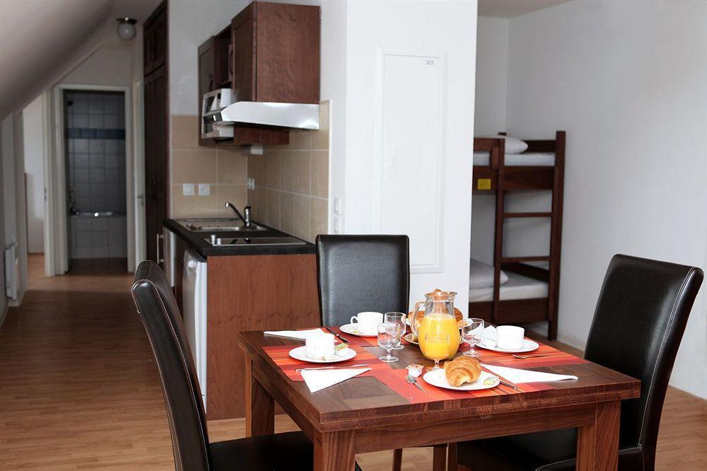 Comfort Aparthotel Lourdes L'Acacia Zewnętrze zdjęcie