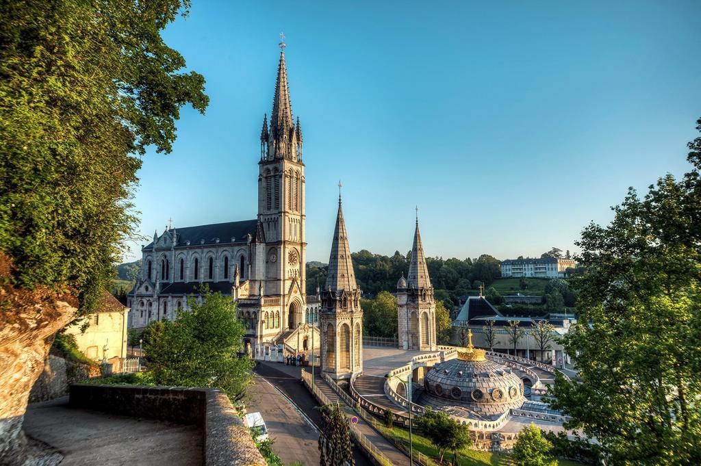 Comfort Aparthotel Lourdes L'Acacia Zewnętrze zdjęcie