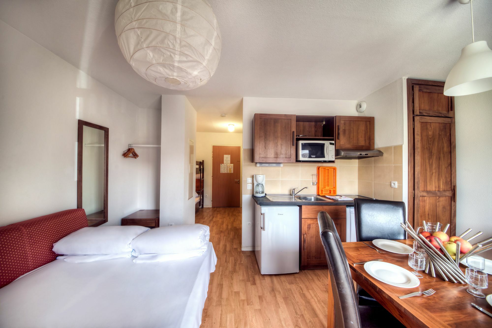 Comfort Aparthotel Lourdes L'Acacia Zewnętrze zdjęcie